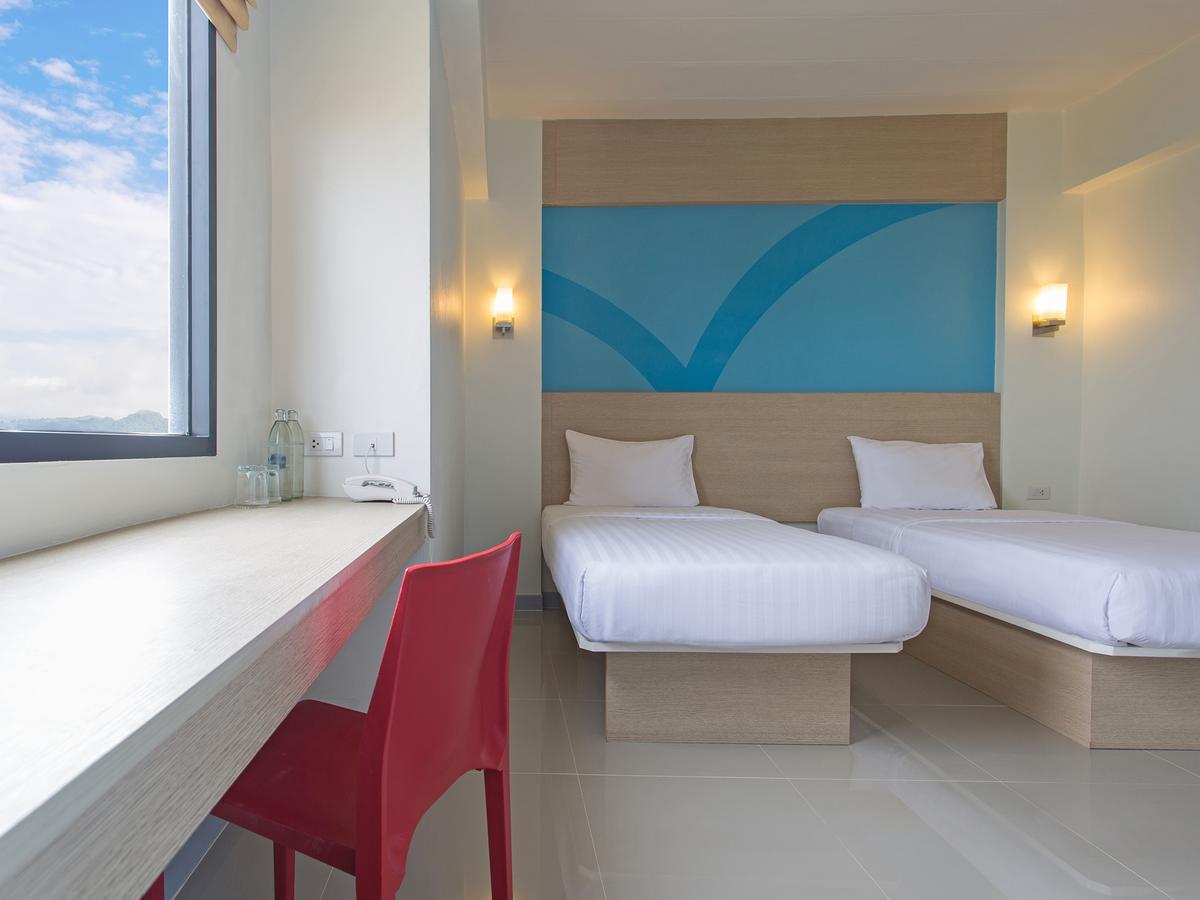 Hop Inn Lampang City Center Kültér fotó