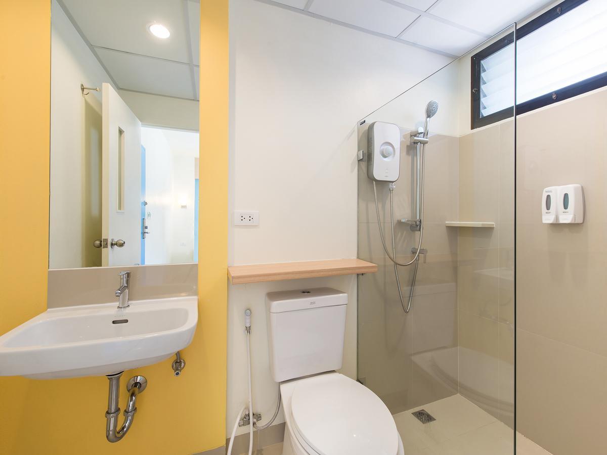 Hop Inn Lampang City Center Kültér fotó